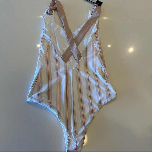 Anthropologie x Tavik Swim AXEL White and Tapioca One Piece, size small - Picture 8 of 12